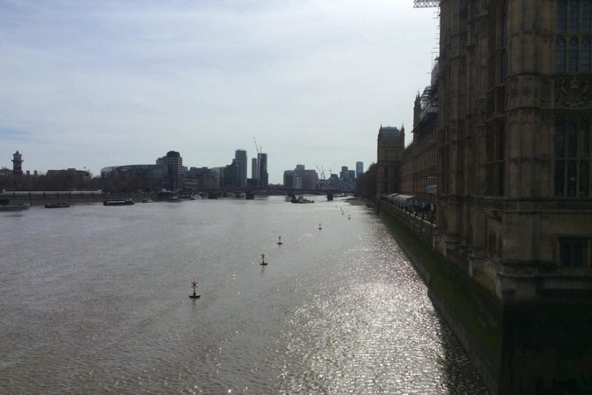 James Bond Private Tour - Waterloo Bridge and the Cold War connection