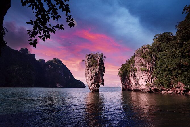 James Bond Twilight Sea Canoe and Glowing Plankton from Phuket - Why the afternoon timing works well
