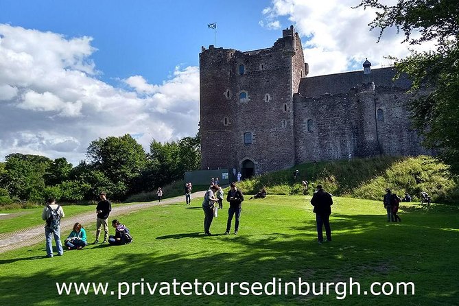 Jamie Fraser Outlander tour to Lallybroch tours Edinburgh - Midhope Castle and the Lallybroch connection