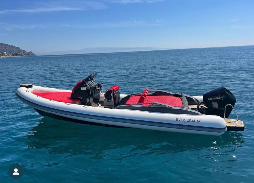 Jet ski Rent in Taormina and Letojanni. Partner White Lotus - Isola Bella Views and the Beach Base