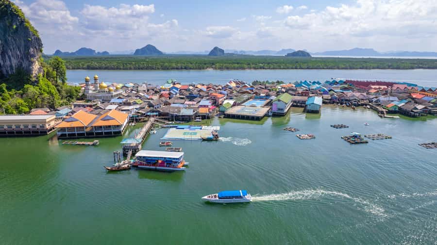 Khao Lak: Swift Power Catamaran Glide to James Bond Island - Rang Yai and the private pearl farm