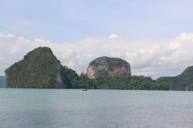 Khaolak : Half day James Bond Island by Longtail Boat - Canoeing through mangroves and limestone scenery