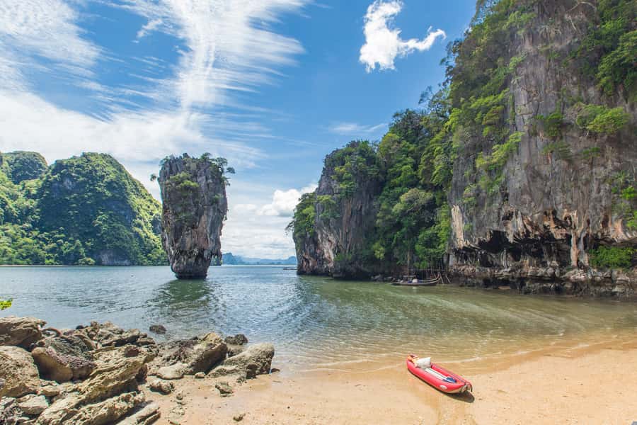 Khaolak: James Bond Island Kayak Tour with Snorkeling &Lunch - Rangyai Island closes the day