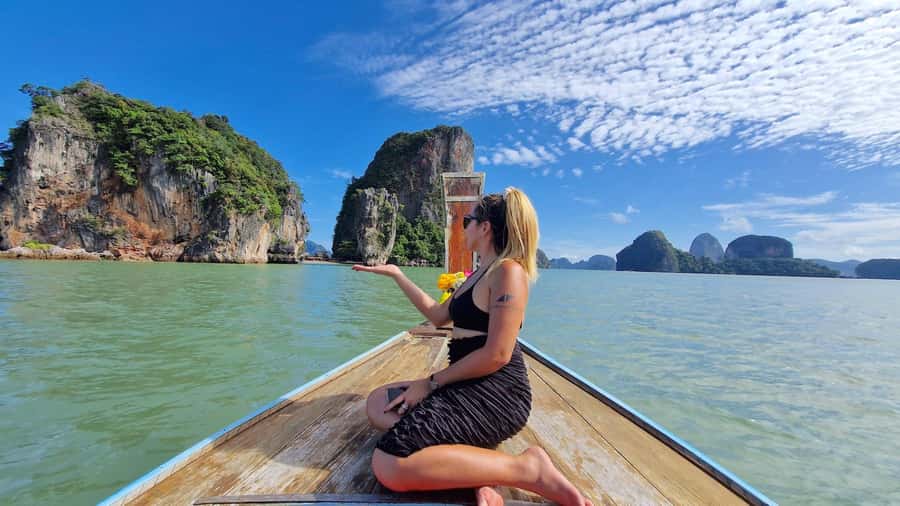 Koh Yao Yai/Noi: Private Longtail Tour James Bond & Ko Panyi - Koh Hong by canoe
