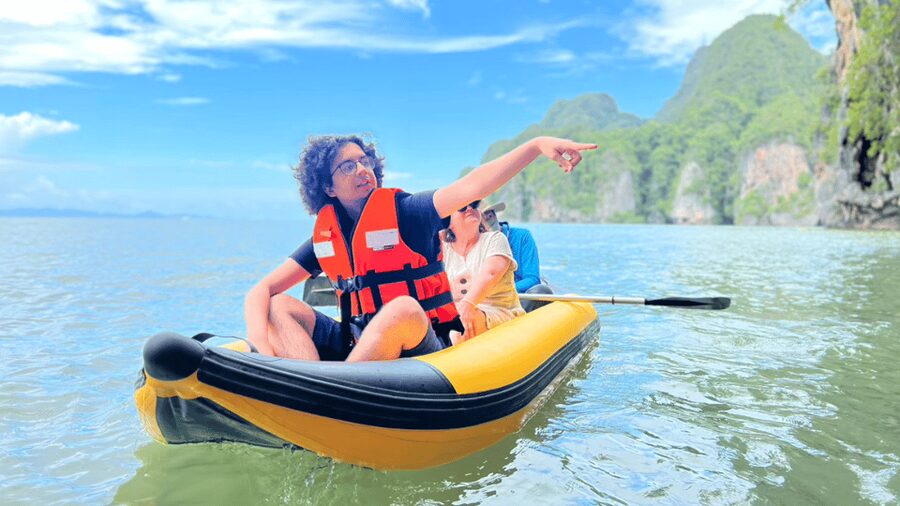 Krabi: Premium James Bond Island Speedboat & Canoe Trip - Lunch and village life at Koh Panyee