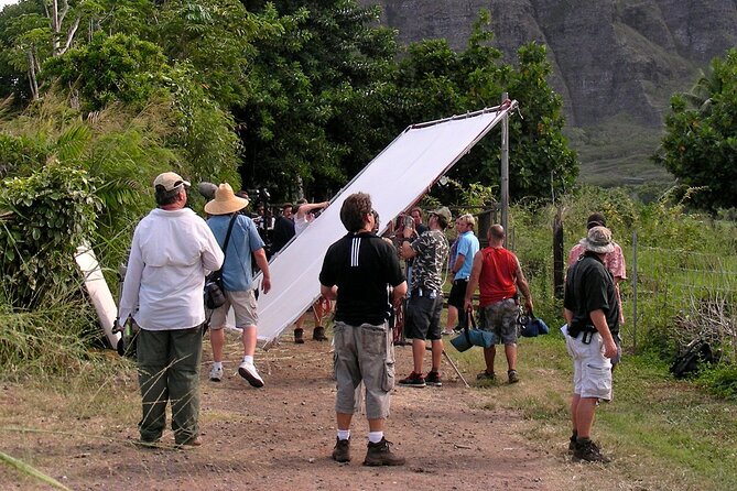 Kualoa Ranch Jurassic Adventure Tour - Jurassic Park filming locations and movie trivia