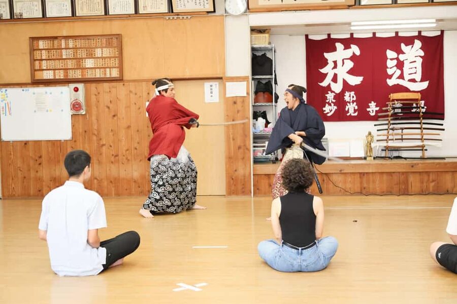 Kyoto : Samurai Movie Star Experience at Myokaku-ji Temple - Watch the professionals before you take your turn