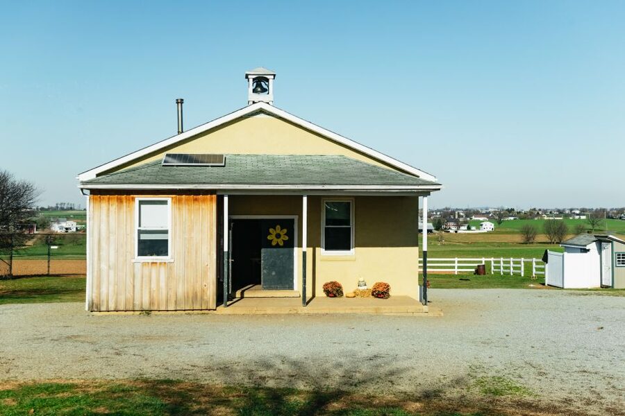 Lancaster: Amish Film, House, and Farmland Experience - What the tour explains about modern technology