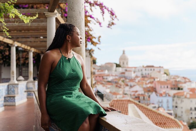 Lisbon Cinematic Photoshoot with Top-Rated Photographer - The Bica Funicular adds movement
