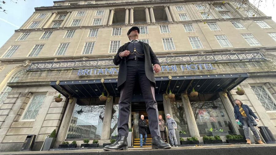 Liverpool: Official Peaky Blinders City Centre Walking Tour - Ada’s abduction and the show’s darker moments