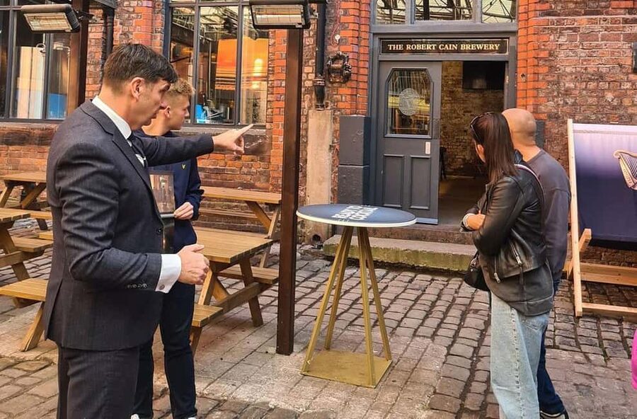 Liverpool: Official Peaky Blinders City Centre Walking Tour - The free drink at the finish