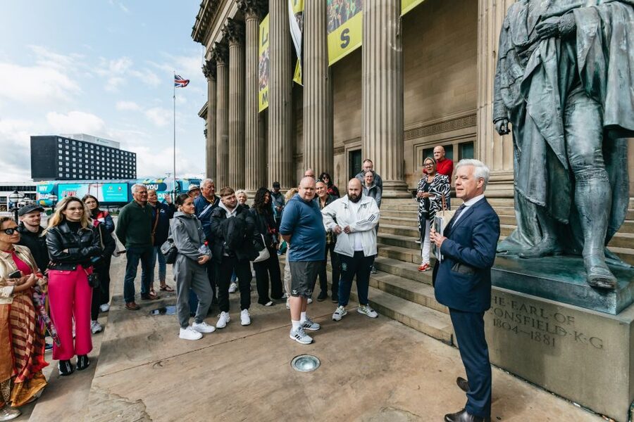 Liverpool: Official Peaky Blinders Coach Tour of Merseyside - Connecting screen clips with real locations