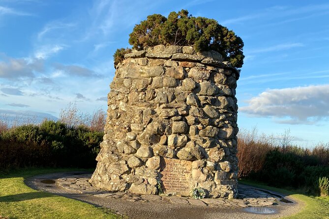 loch Ness, Clava Cairns, Culloden, COO,S, DRAMS & Outlander sites - Great Glen Distillery and a taste of local gin