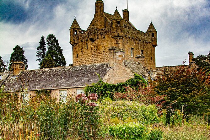 Loch Ness , Outlander , Inverness Castle , Clava and Culloden - Culloden puts the Jacobite story into place