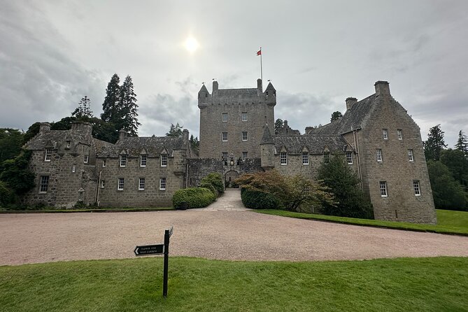 Loch Ness Tour: Day Trip to Loch Ness, Outlander Sites and More - A full Highland day from Inverness