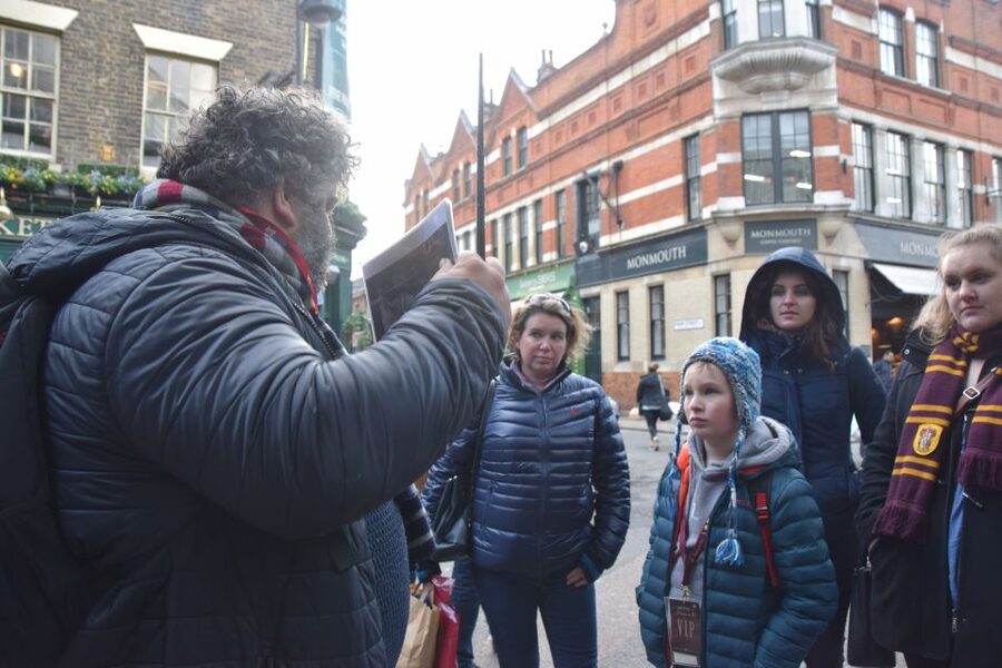 London: Guided Harry Potter Bus Tour of Locations - The Knight Bus moment and the film quiz
