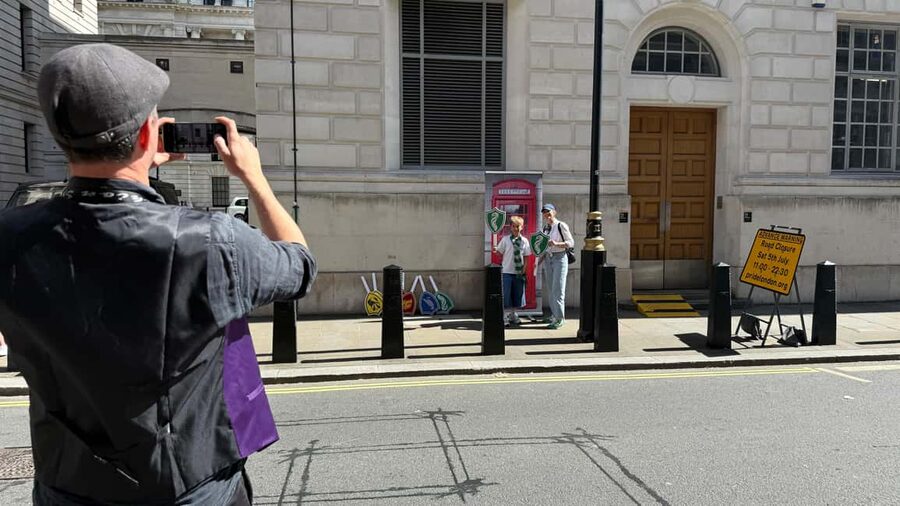 London: Guided Harry Potter Bus Tour of Locations - Is $53 good value for two hours?