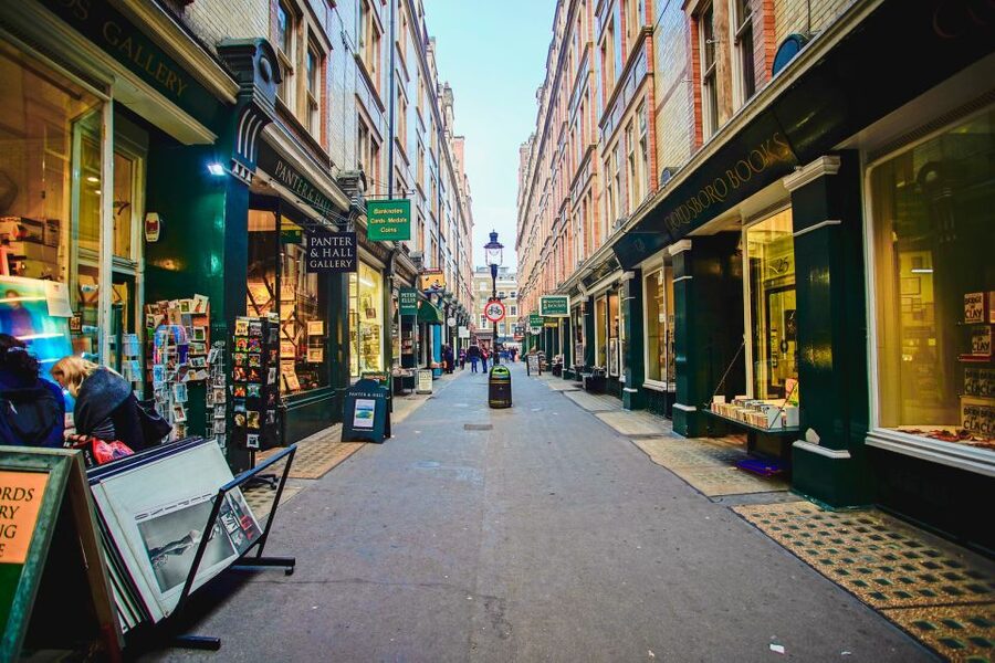 London: Harry Potter Movies Walking Tour (Kids Go Free) - Cecil Court and Goodwin’s Court