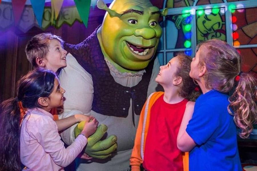 London: Harry Potter Sights and Shrek's Adventure Combo Tour - London Bridge is the last major photo stop