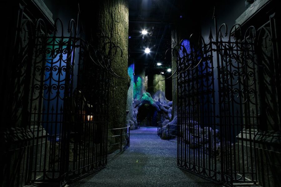 London: Harry Potter Studio Tour and Oxford Day Trip - Inside the Great Hall and Hogwarts sets