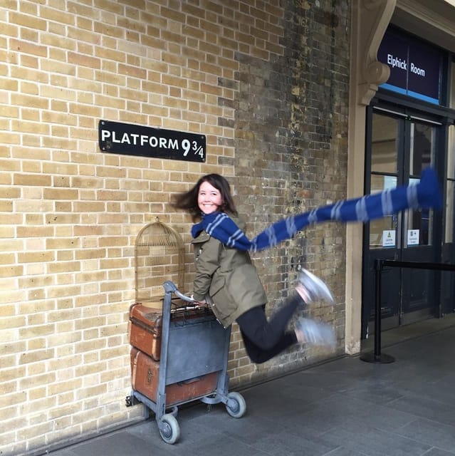 London: Harry Potter Tour & The London Dungeons Tour - Who should book this experience?