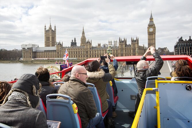 London: Harry Potter Walk, Hop-on Hop-off Bus Tour and Cruise - Westminster, royalty, and the road to Buckingham Palace