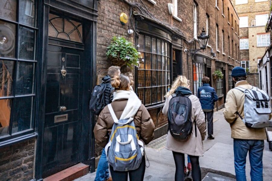 London: Harry Potter Walk, Hop-on Hop-off Bus Tour & Cruise - Is the $81.53 price good value?