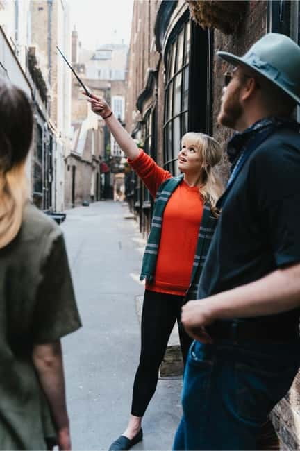 London: Harry Potter Walking Tour (& Bottle of Butterbeer) - What the Butterbeer and wand add