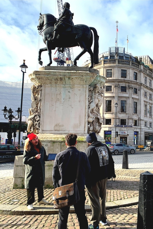London: James Bond and Spies Walking Tour - Westminster Bridge and the Houses of Parliament
