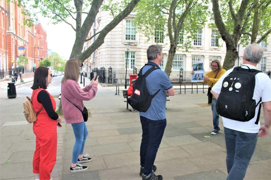 London: Private Killing Eve TV Locations Walking Tour - The hospital where Eve and Villanelle first cross paths