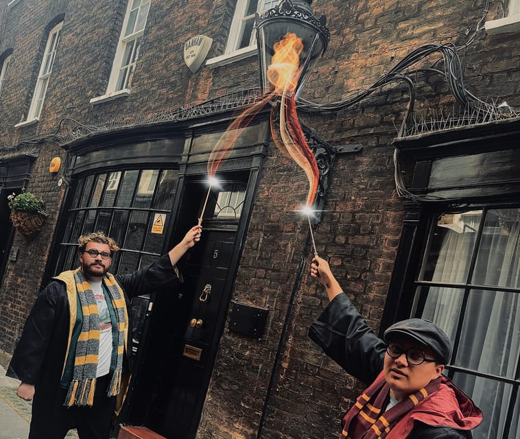 London: The Harry Potter Walking Tour with Potter-Vision - The South Bank, Shakespeares Globe, and the Millennium Bridge