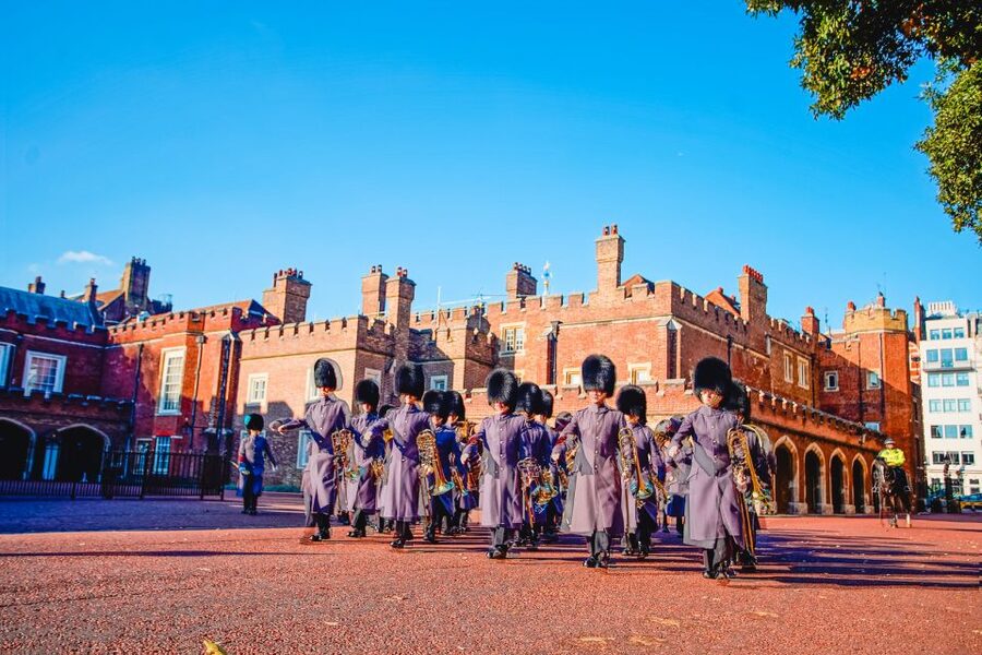 London: Top 30 Sights Tour and Sherlock Holmes Museum - Buckingham Palace and Green Park
