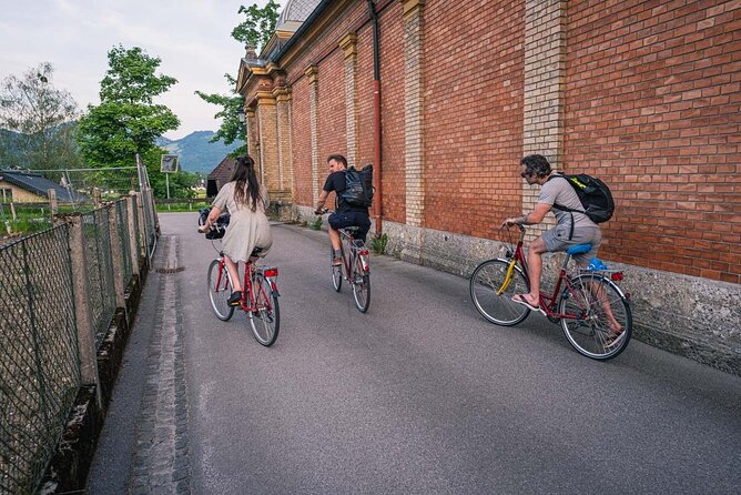 Lonely Goatherd Bike Tour: Cycle Salzburg's Surroundings with the Sound of Music - Leopoldskron pond and the back of the house