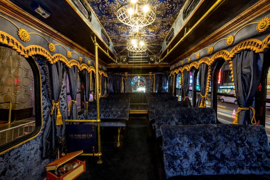 Los Angeles: #1 Trolley Bus Hollywood Sightseeing Tour - Miracle Mile and Museum Row