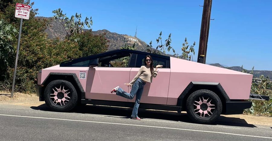 Los Angeles: 30-Minute Hollywood Sign Tesla Cyber Truck Tour - The freeway finish and what the speed adds