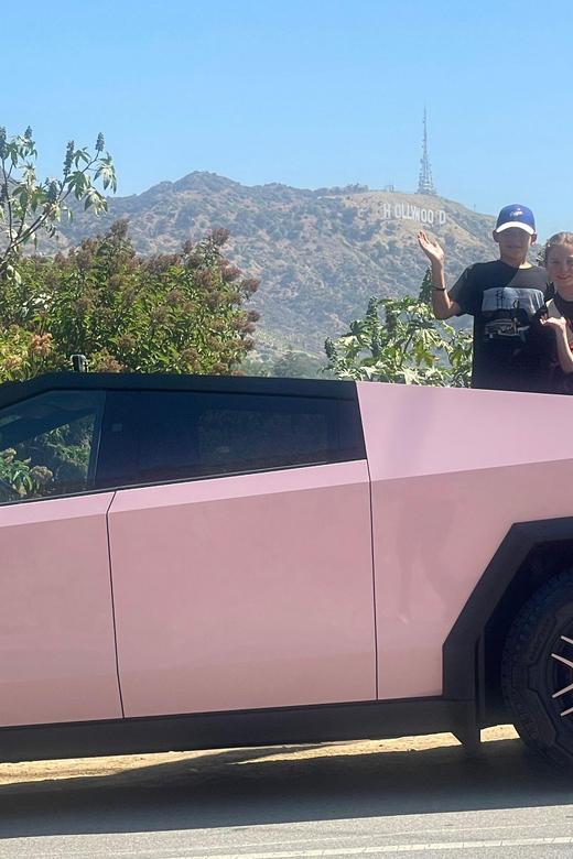 Los Angeles: 30-Minute Hollywood Sign Tesla Cyber Truck Tour - What the strongest feedback tells you