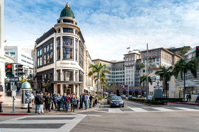 Los Angeles and Hollywood Small Group Day Tour from Las Vegas - Santa Monica Pier: your first taste of the Pacific