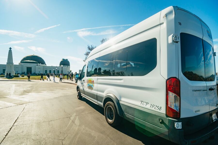 Los Angeles: City Group Tour with Hollywood & Beverly Hills - Guides, group size, and the van