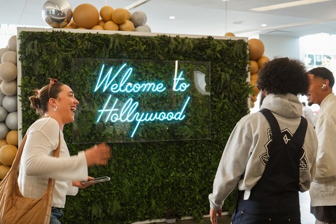Los Angeles Half-Day City & Beach Tour with Hotel Pickup - Hollywood starts the day with the biggest names