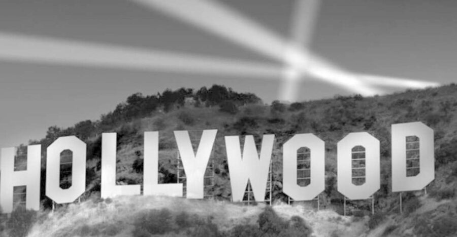 Los Angeles: Hollywood Flight Tour - Leaving Torrance Airport for the city