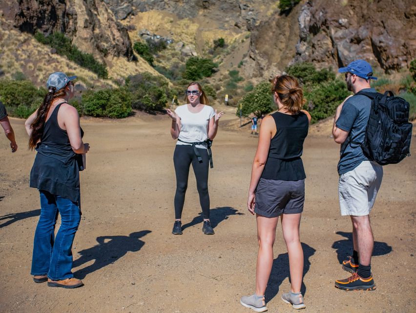 Los Angeles: Hollywood Sign Adventure Hike and Tour - Hollywoodland stories, curses, and ghost tales