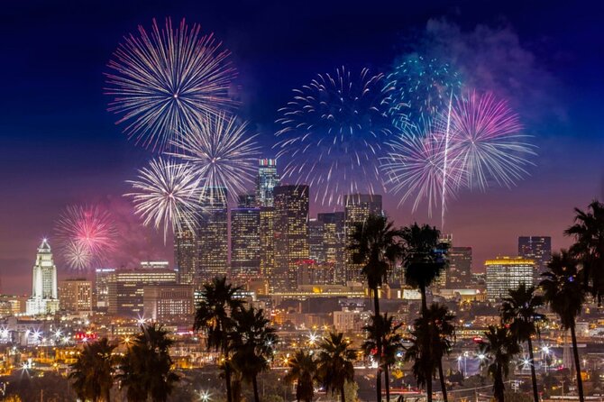 Los Angeles: Hollywood Sunset Walking & Hiking Tour - Oscars, television, and film premieres