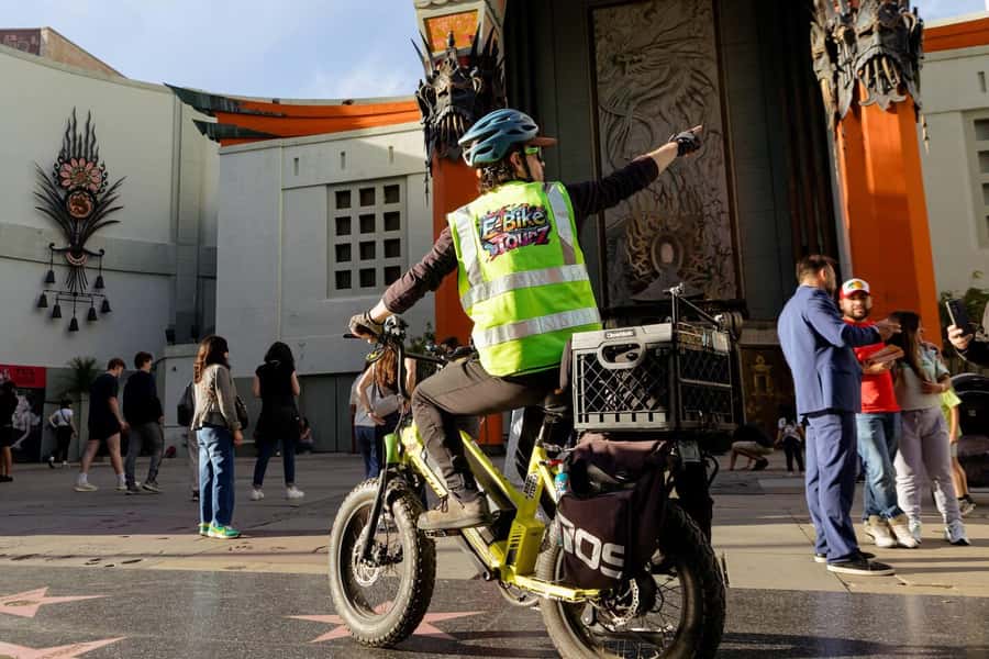 Los Angeles: Scott E-Bike Tours to the Hollywood Sign & More - Starting at Mosaic Church on Hollywood Boulevard