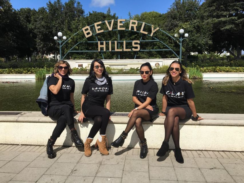 Los Angeles: The Ultimate LA & Hollywood Photo Tour - Melrose Avenue and the final photo stop