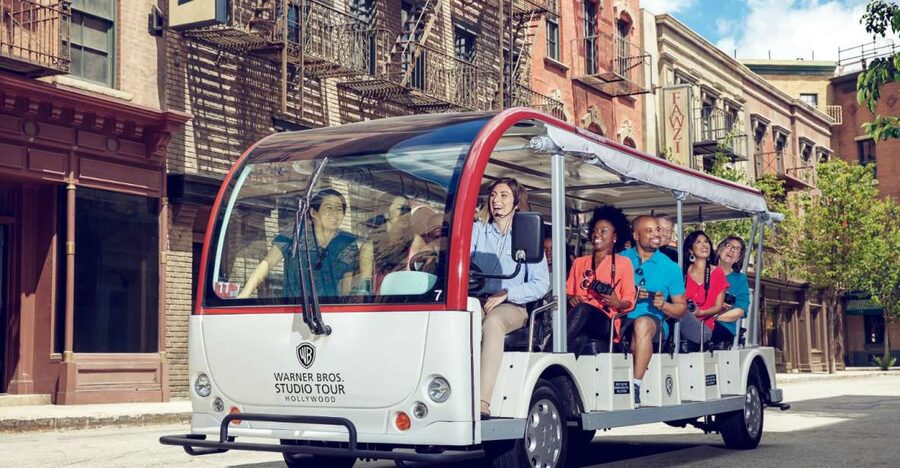 Los Angeles: Warner Bros Studio Hollywood & Bus Tour Package - Why this package works for a first Los Angeles day