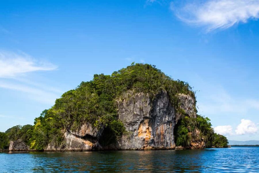 Los Haitises: Boat + Lunch at the beach & Natural pools - Caño Hondo pools after the caves