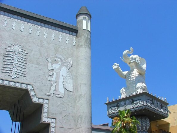 Lost Souls of Hollywood Blvd: a Smartphone Audio Ghost Tour - A ghost walk built for Hollywood Boulevard