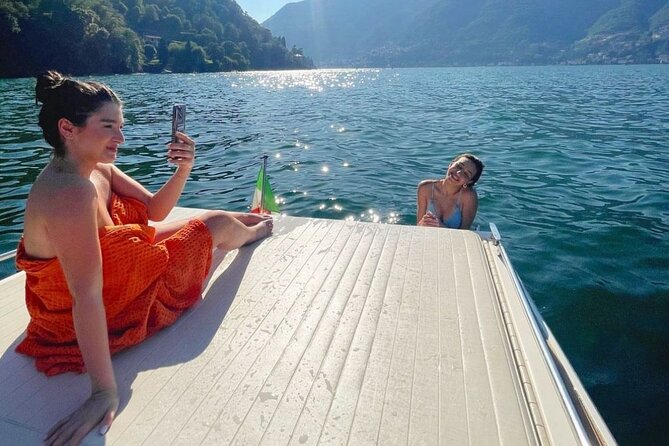 Luxury Boat Tour on Lake Como: Prosecco, Movie Locations & Music - Four hours: Bellagio and the full central-lake view