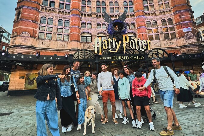 Magical Harry Potter tour in Spanish, ! You choose the option! - Whitehall and the entrance to the Ministry of Magic