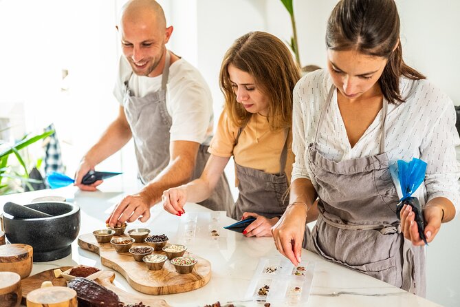 Make Your own Amazing Chocolate in Notting Hill - Why the group size changes the experience